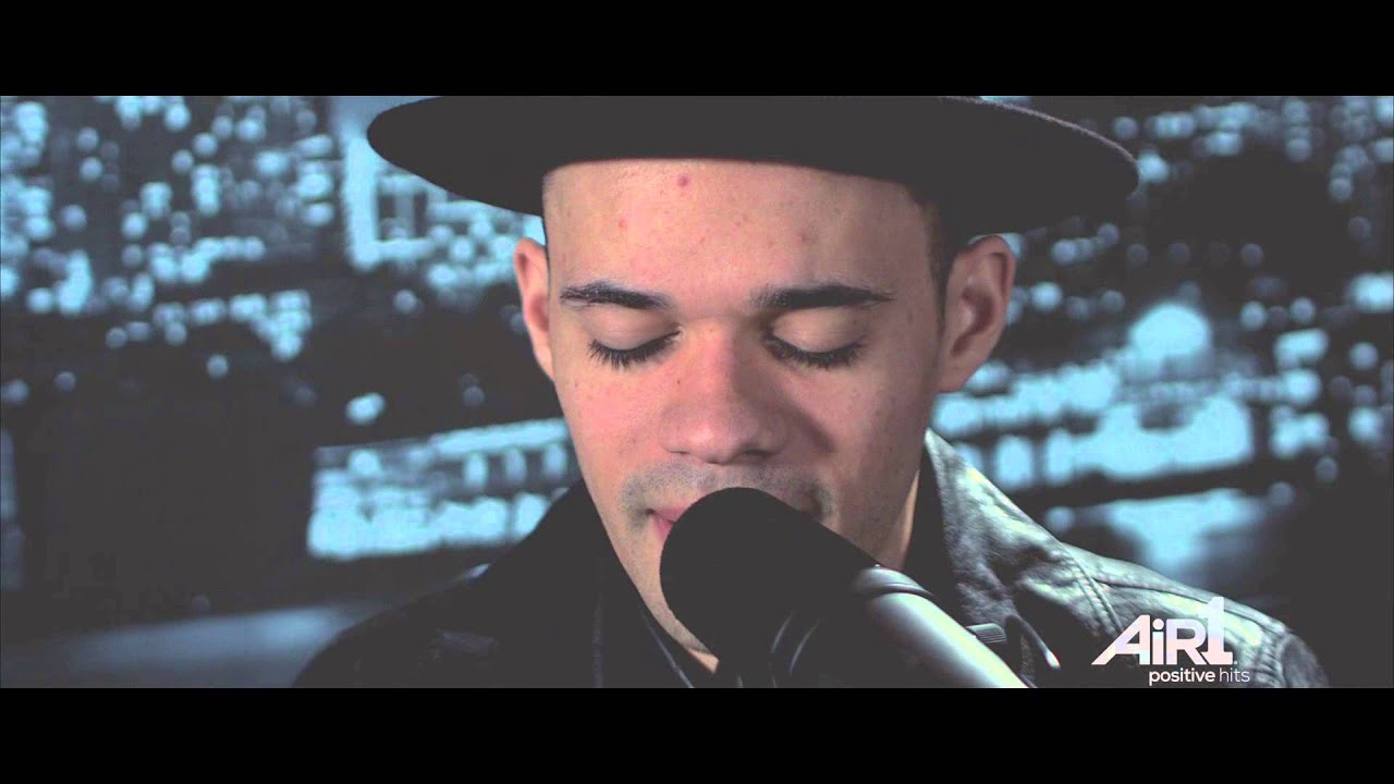 Air1 - Royal Tailor 