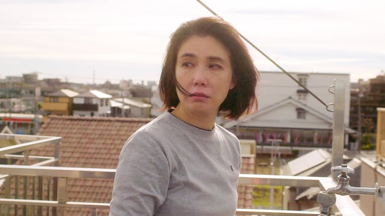 強烈建議中年人觀看的日本高分電影，當欲望滲入婚姻，做出選擇的一方註定要承受刻骨銘心的痛苦！【阿奕】