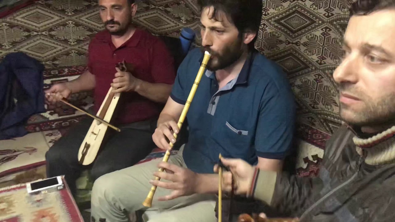 Sultan muratta kaval kemence bir Arada