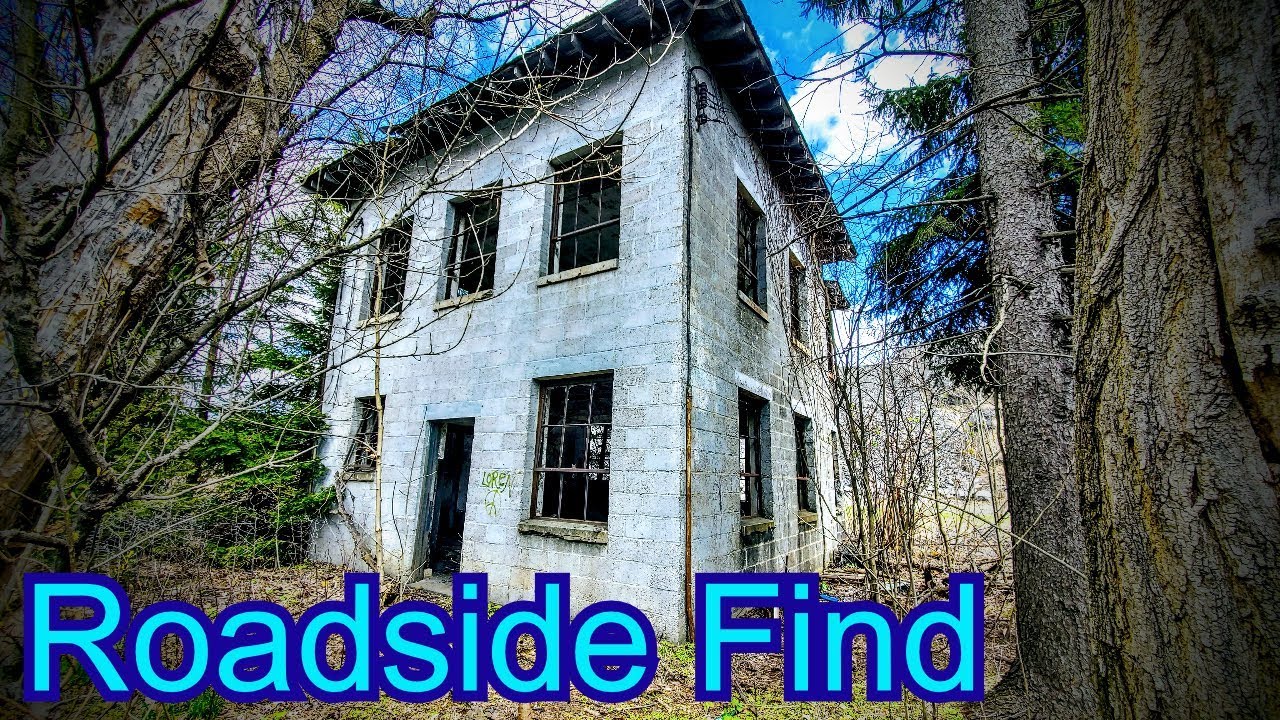 Roadside Find - Old Buildings & A Unique Suprise
