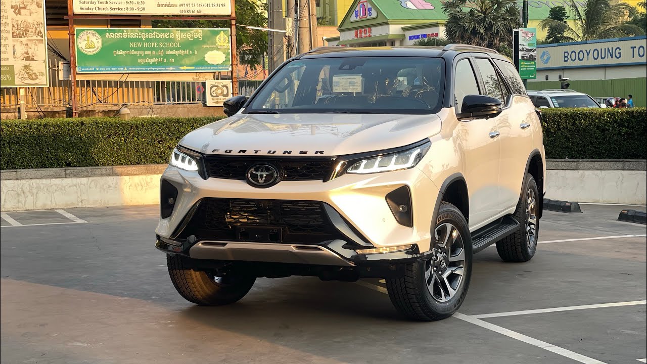 Toyota Fortuner legender 2025 - [Interior and Exterior] 2.8L,4X4 AT, 201hp