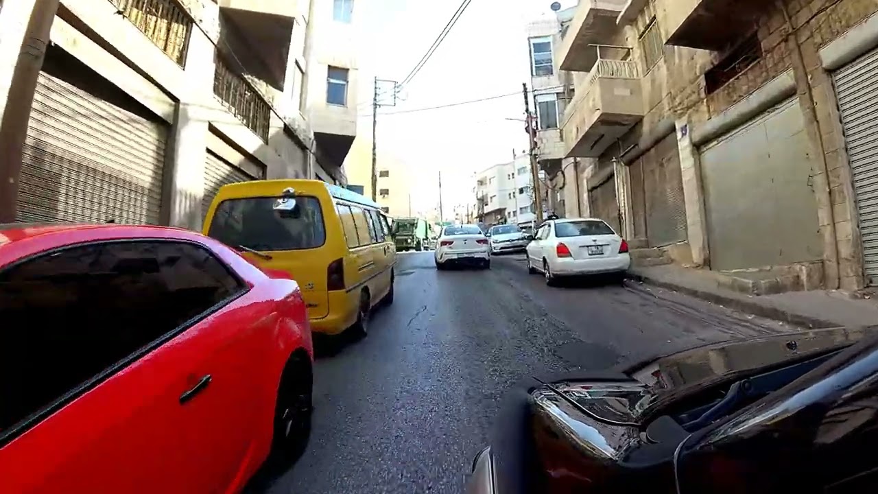 Video drive to Al-Ashrafieh District in Amman.