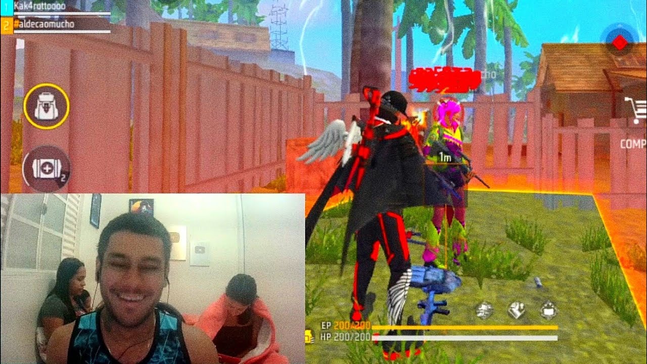 FUI DESCOBERTO TROLLANDO MINHA MÃE NO X1 COM FOGO AMIGO E MINHAS IRMÃS TENTOU ME COBRAR FREEFIRE😡