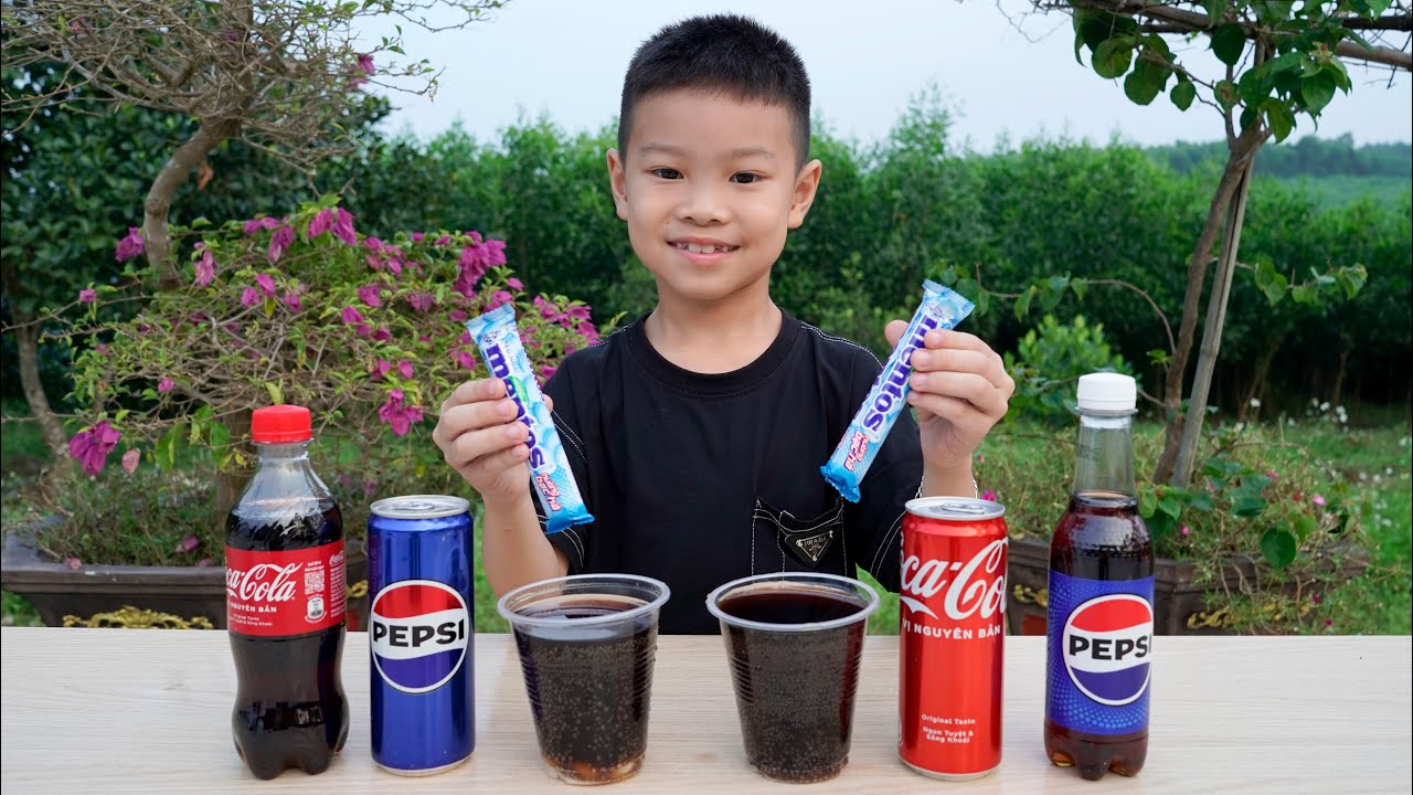 Th&iacute; Nghiệm Khoa Học: Coca-Cola + Pepsi Vs Mentos + Baking Soda ❤ BIBI TV ❤