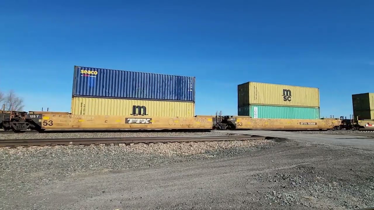 Bnsf stack train 