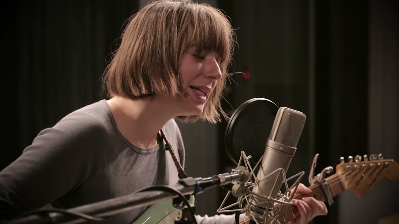 Jordana - Full Session | Paste