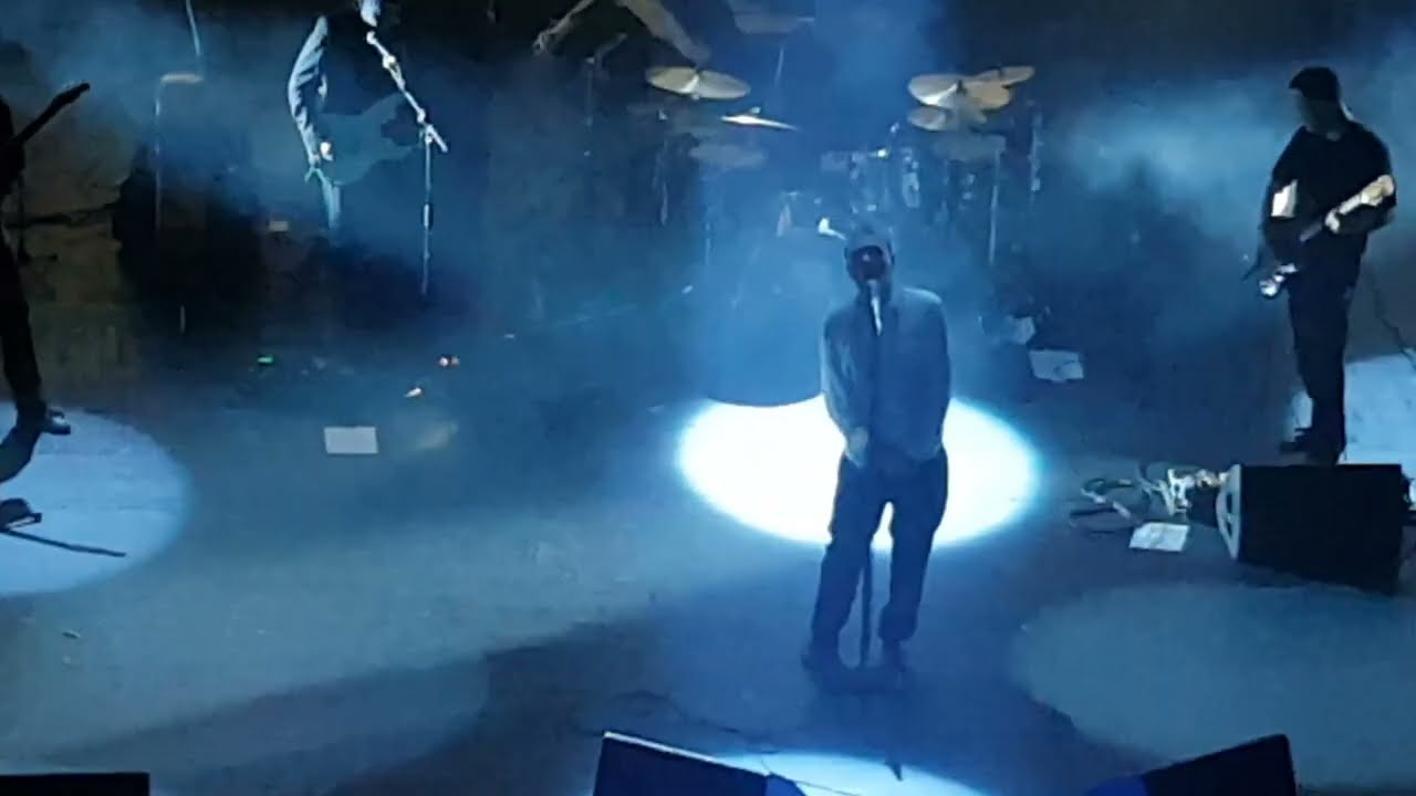Morrissey ~ Never had no one ever LIVE LONDON BRIXTON 2022