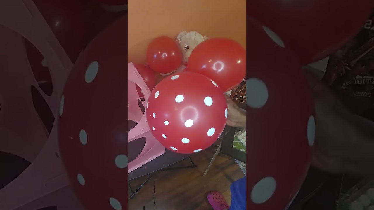 Bear Centerpiece Balloon on pole 1st time making #diy #Centerpiece #babyshower #partydecorations