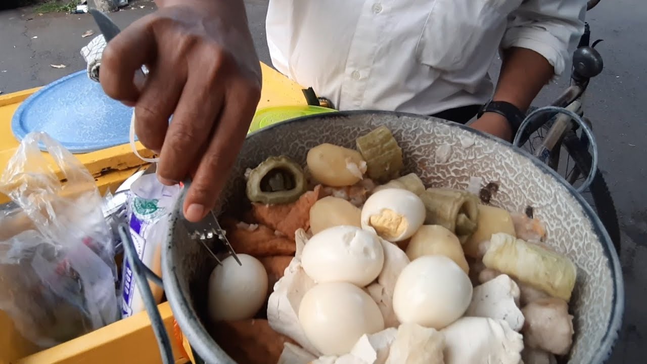 SIOMAY STRAWBERRY GONDRONG TRISAKTI !! INDONESIAN FISH DUMPLING STREET FOOD
