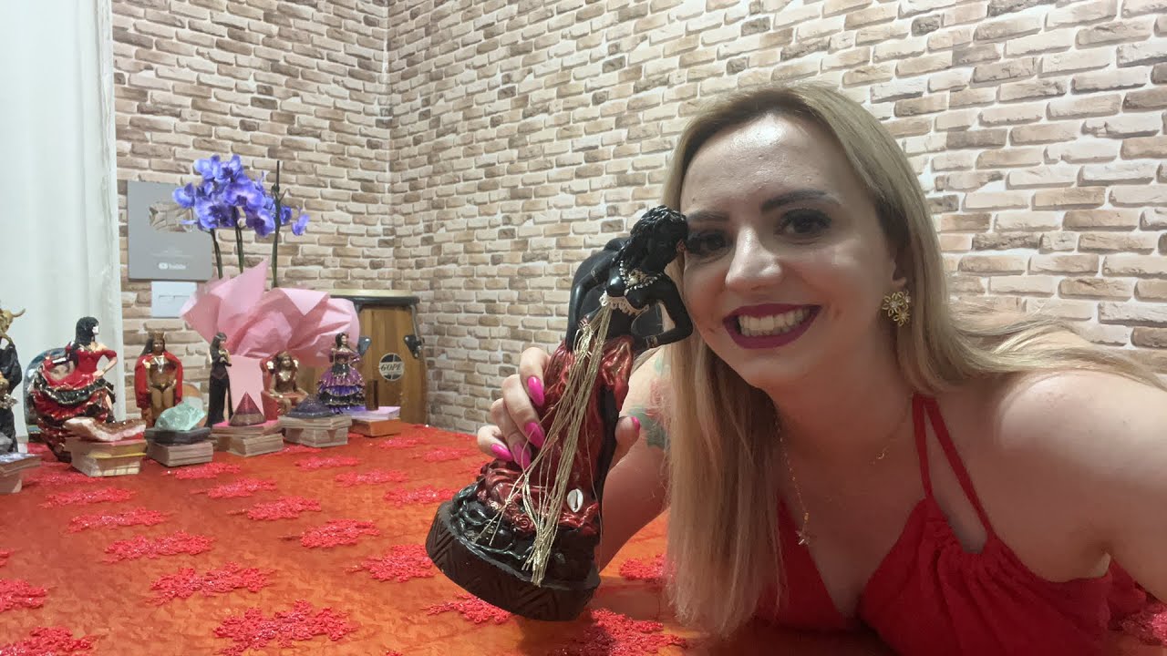 POMBA GIRA LÊ OS PENSAMENTOS ATUAIS DELE (dela) POR VOCÊ!