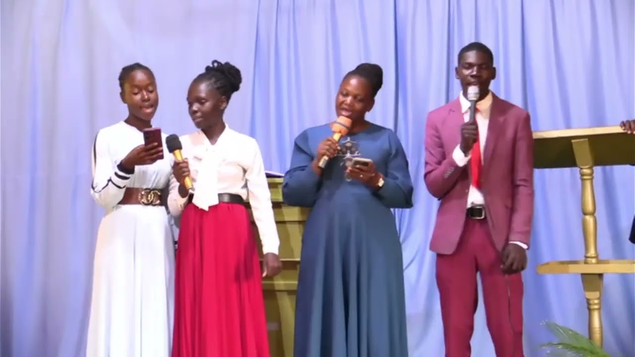 AM GONNA HOLD ON || You must be born again choir, hoima.