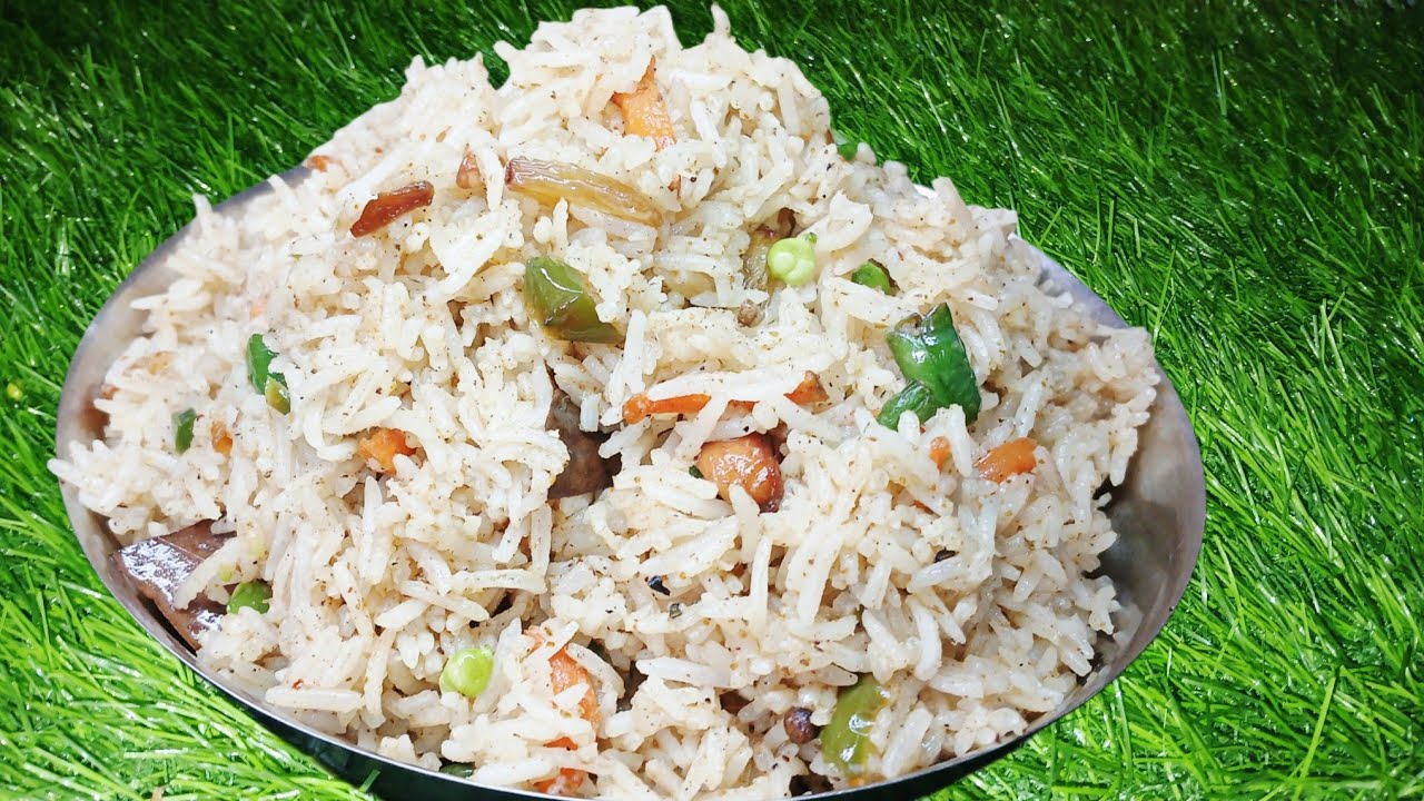 ফ্রায়েড রাইস অনুষ্ঠান বাড়ির মতো ঝরঝরে ও সুস্বাদু রেসিপি টিপস সহ। Fried Rice Recipe Bengali Recipe.