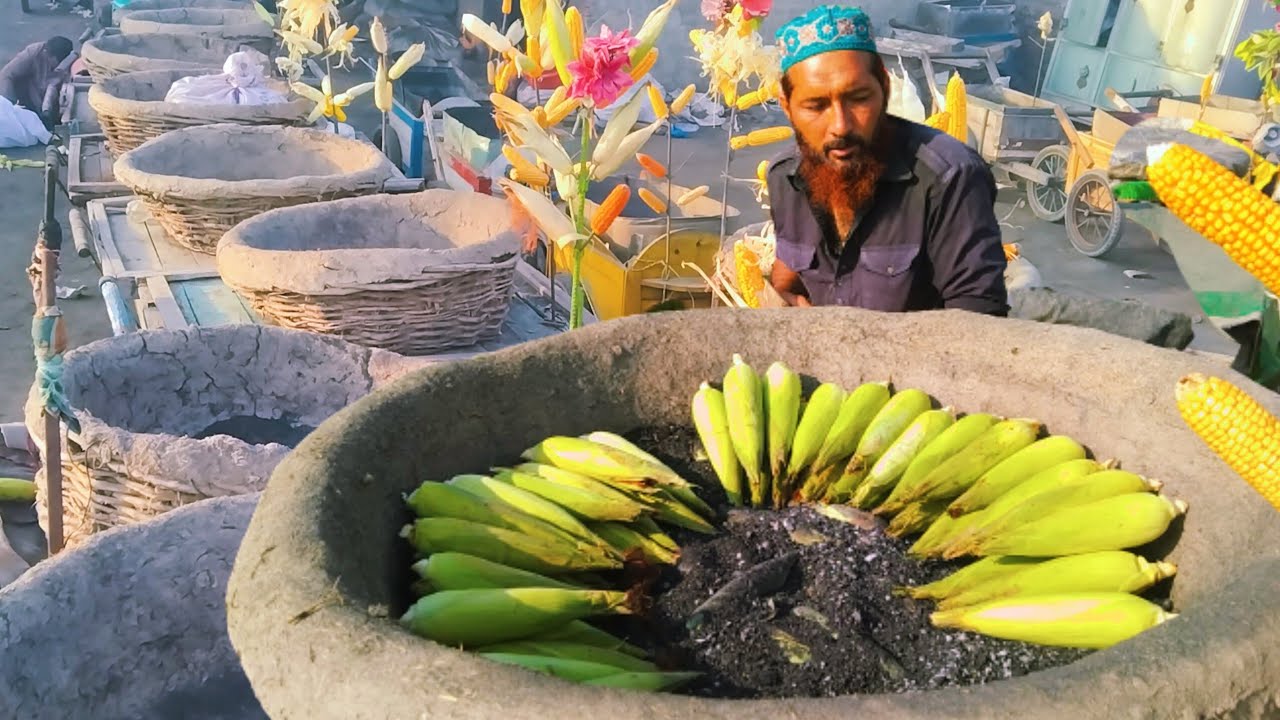 40 Years Old Man Cooking Corn In Sand | Corn Harvesting Process in Pakistan