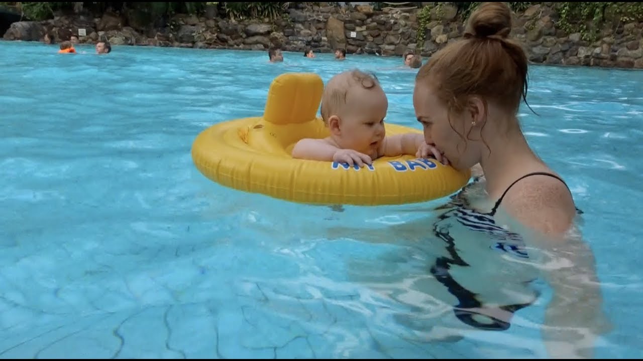 MommyHow | Tips zwemmen met je baby | Wat neem je mee?