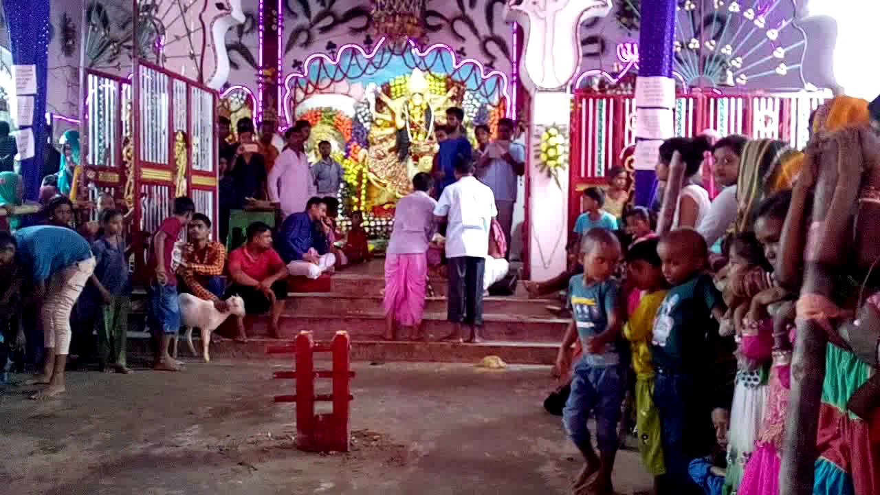 Raghopur balat madhubani bihar durga puja 2017