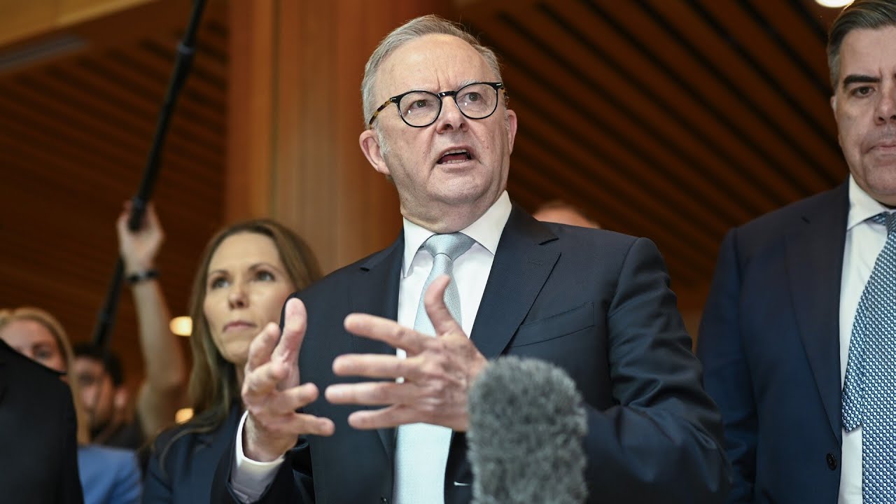 Labor government seeks to strip fugitives of welfare payments