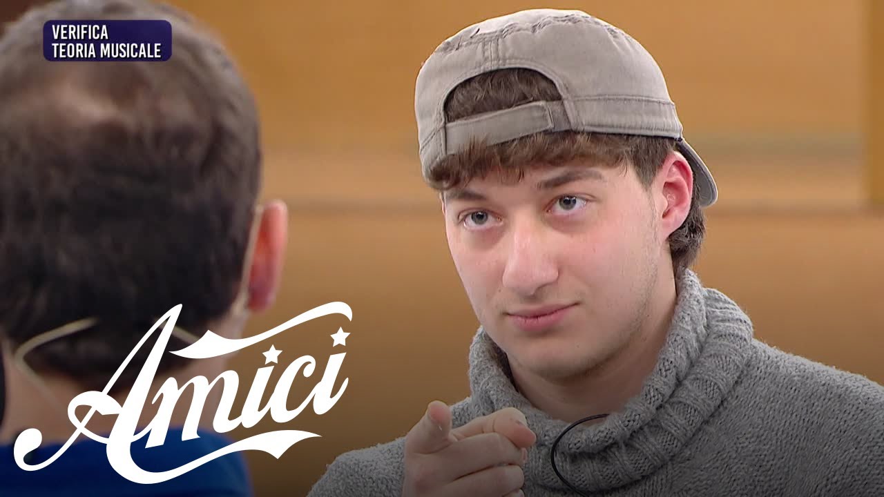 Amici 24 - I cantanti e la verifica di teoria musicale