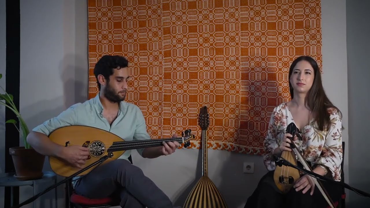 Chrysanthi Gkika & Charis Laurijsen - Πόλη