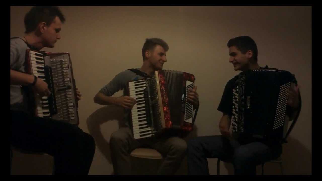 Eurythmics - Sweet Dreams (Crazy Accordion Trio Cover)