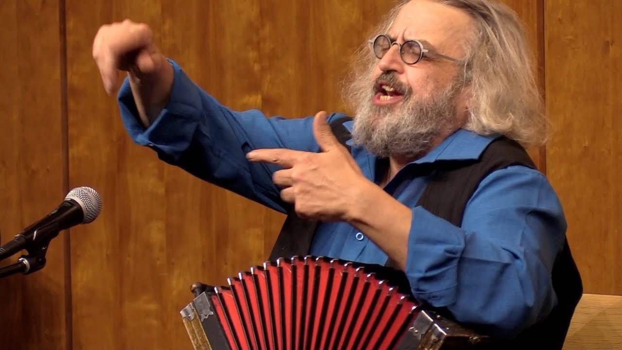 Live! Folklife Concert: Yves Lambert Trio (Bergère en folie)