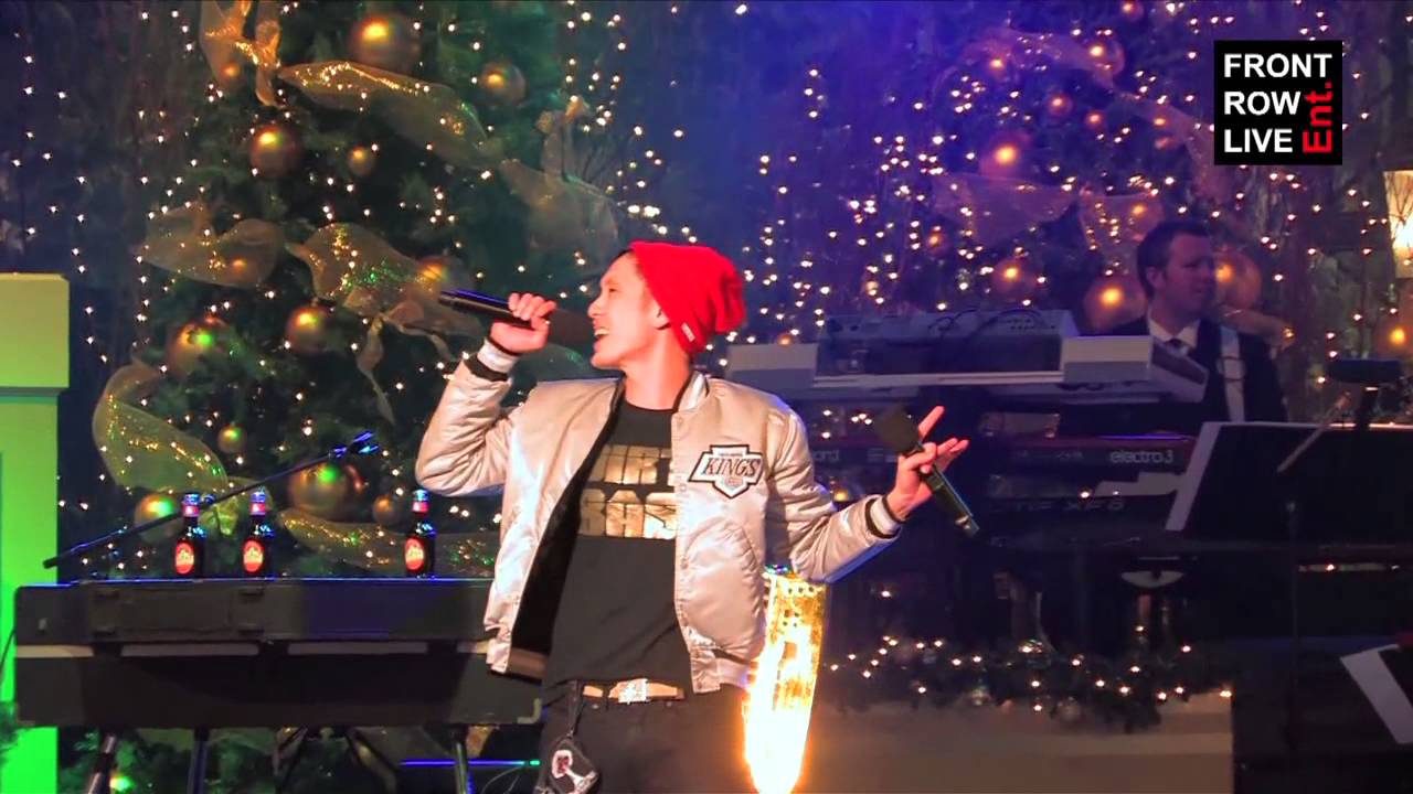 Far East Movement - Christmas In Downtown LA (LIVE)