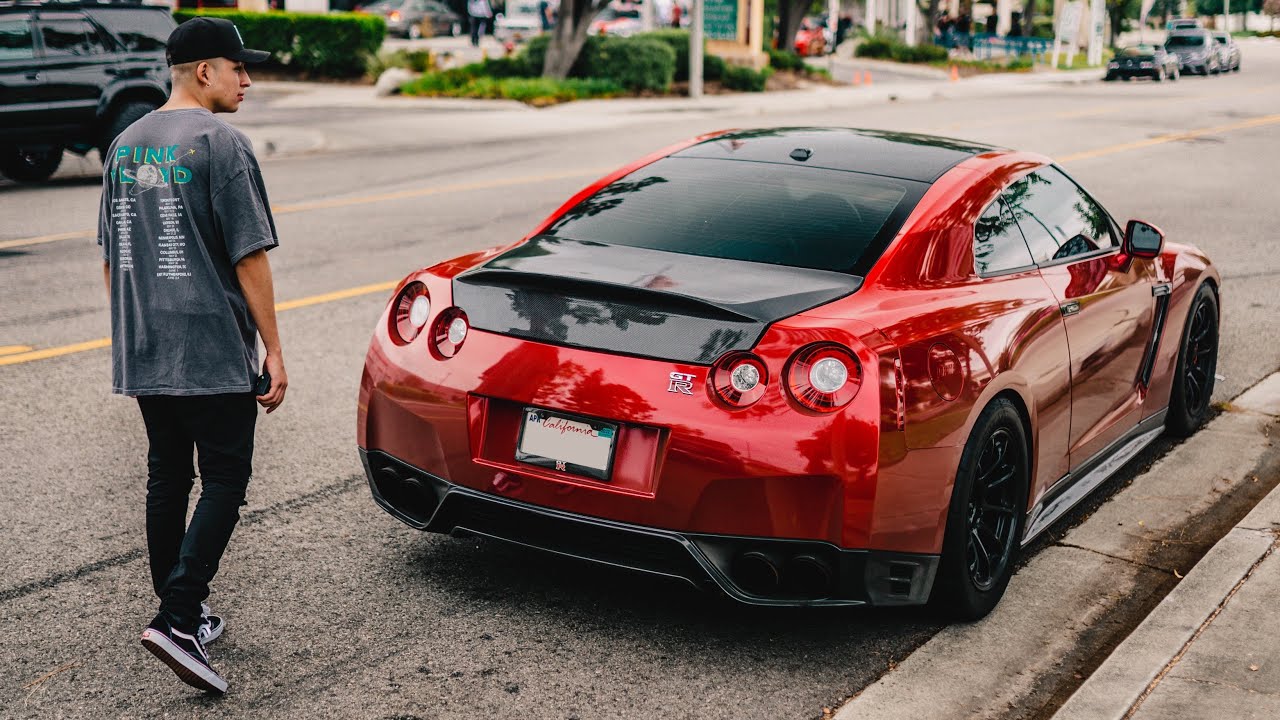 CRAZY RARE SKYLINE GTR AT JDM CAR MEET!!!