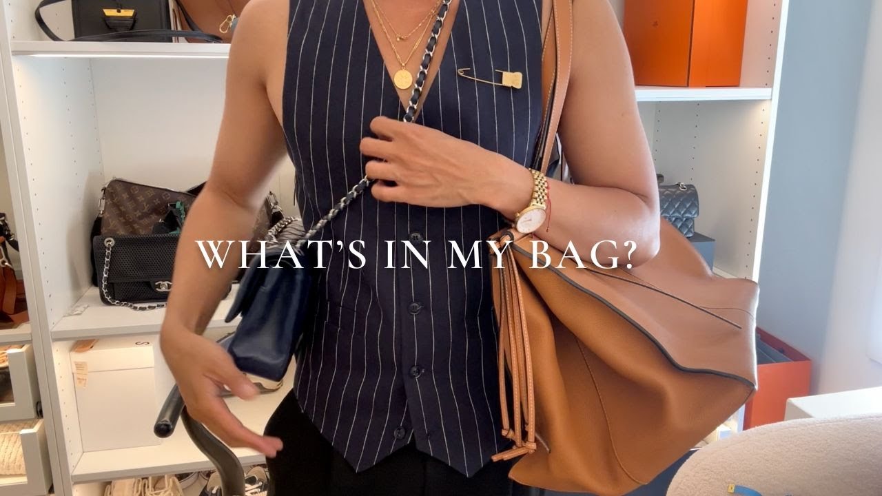 what's in my bag???