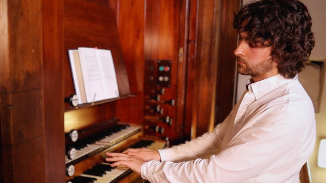 ONE OF THE MOST EMOTIONAL HYMNS EVER WRITTEN // ABIDE WITH ME // CHURCH ORGAN - Salisbury