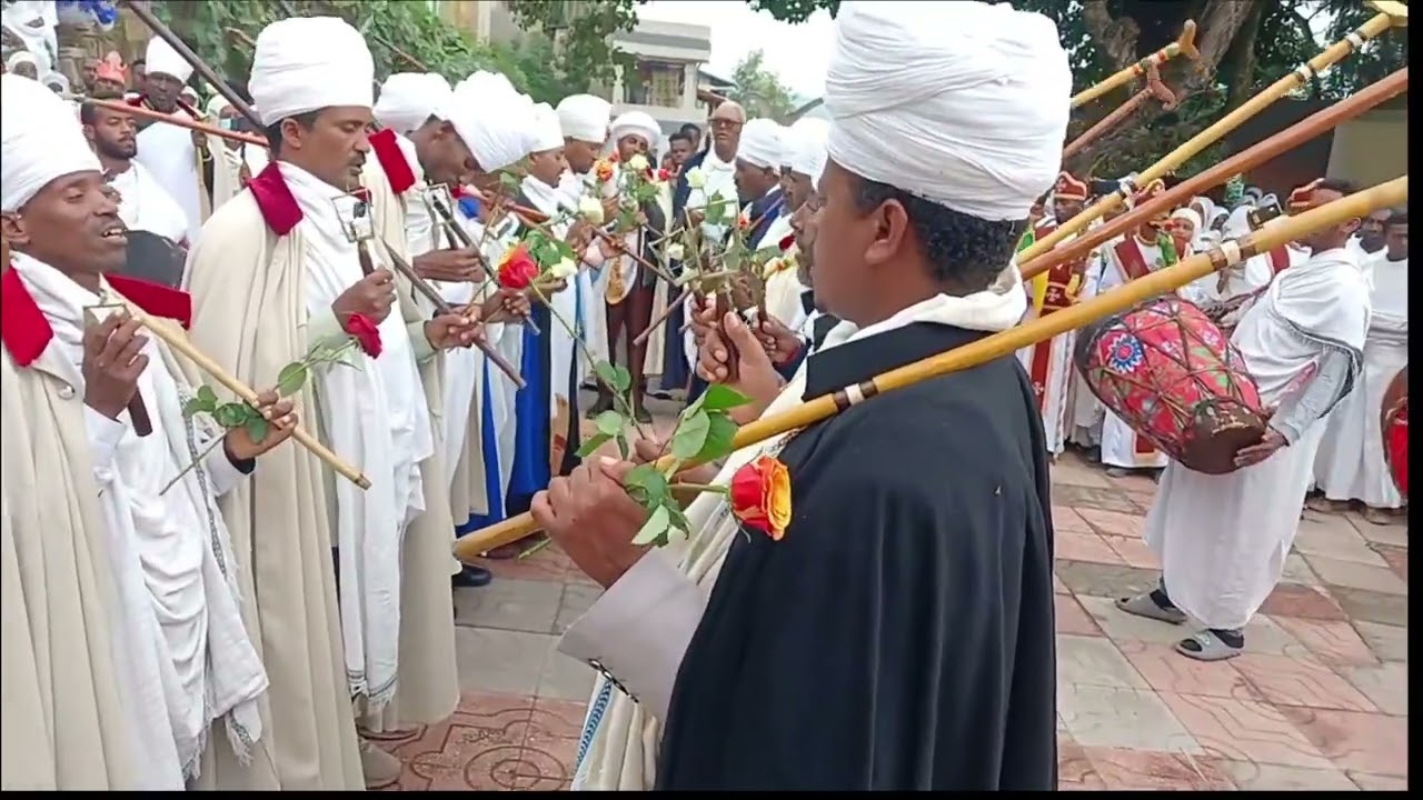 የነሐሴ 16 ያሬዳዊ ዝማሬ በሊቃውንተ ቤተክርስቲያን በ ቱሉ ዲምቱ ደብረ ሰላም ቅዱስ ጊዮርጊስ እና ቅዱስ ሚካኤል ቤተ ክርስትያን