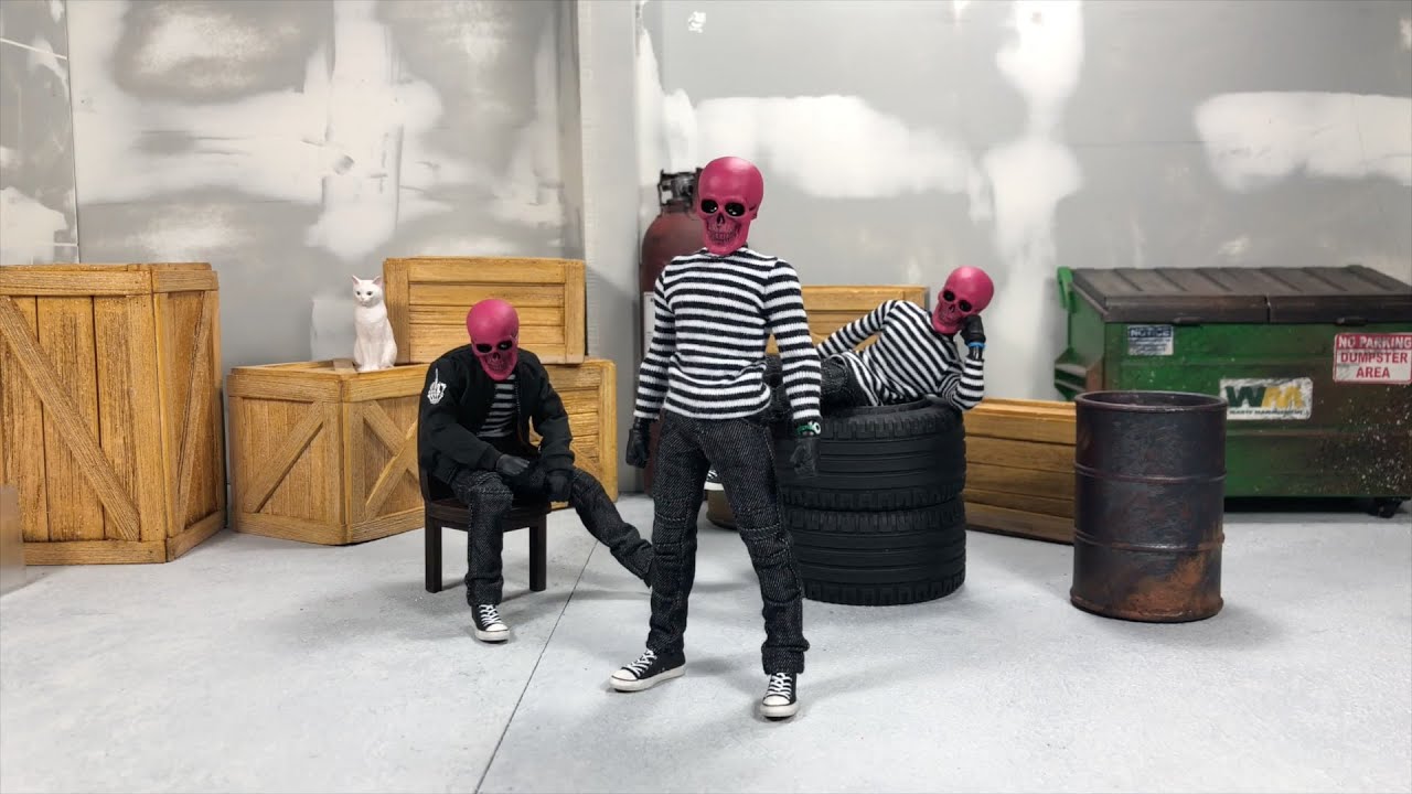 One:12 Collective Rumble Society - Pink Skulls Chaos Club Review by d_amazing | Mezco Toyz