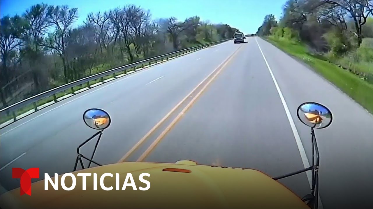 Divulgan imágenes del accidente fatal de un autobús escolar en Texas | Noticias Telemundo