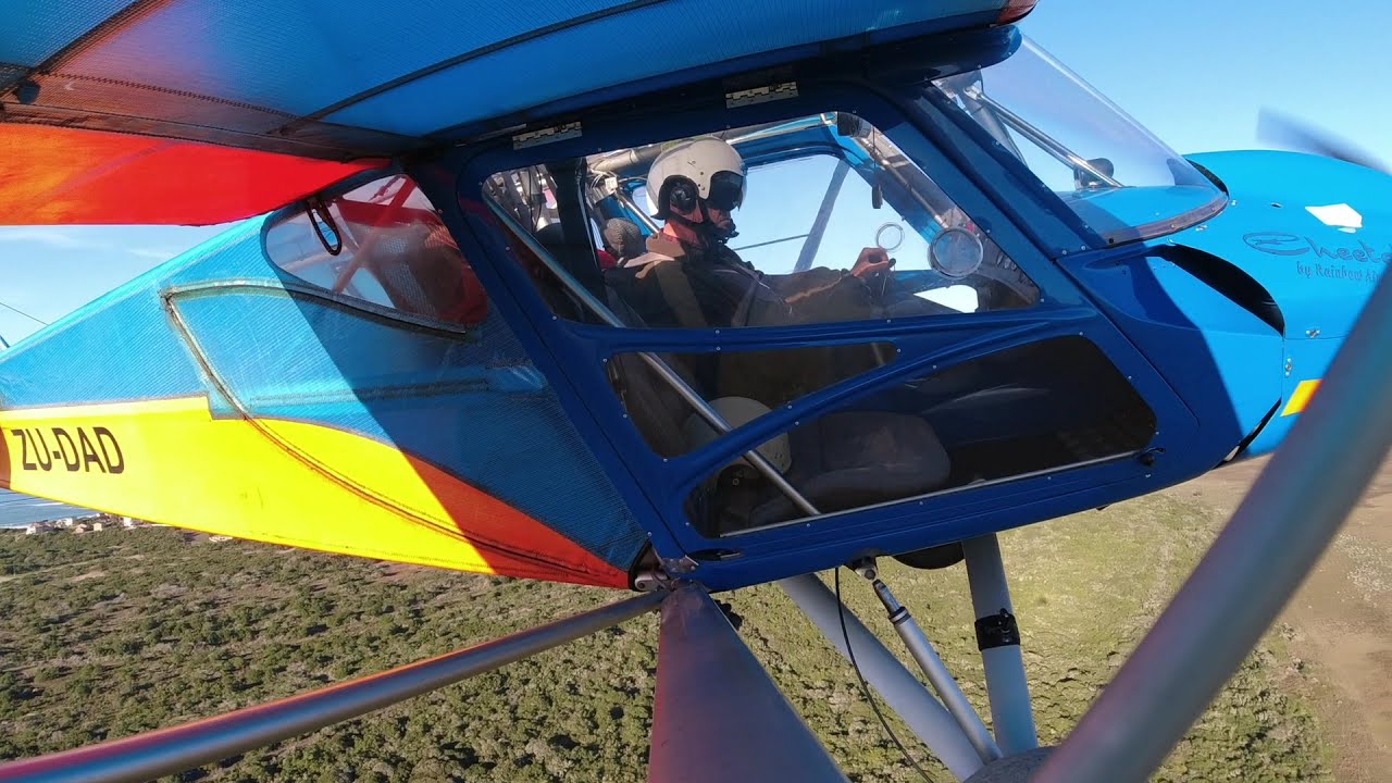 Rainbow Cheetah Taildragger visiting Vlakteplaas again