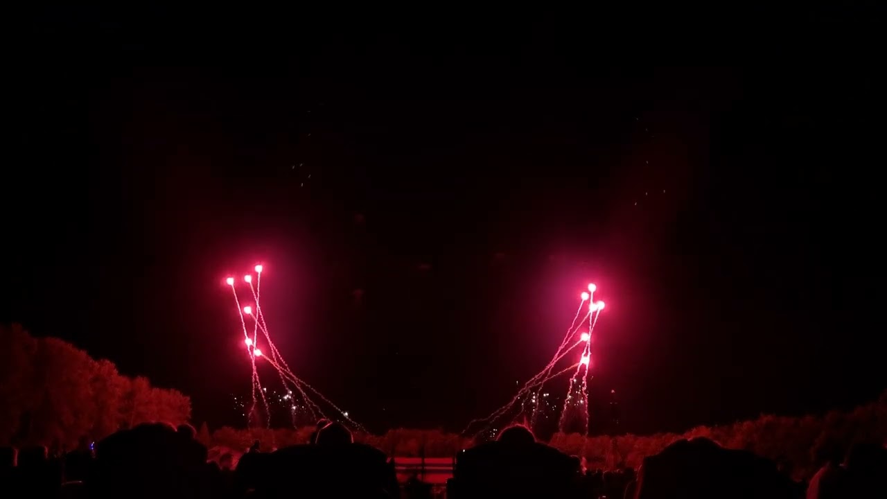 Festival of Fireworks 2022 - Team 3 - Catton Hall