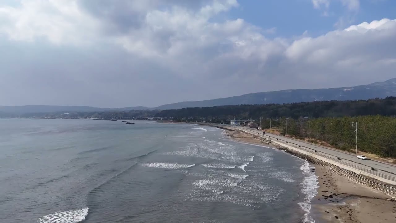 久しぶりに飛ばすことができた。佐和田海岸です
