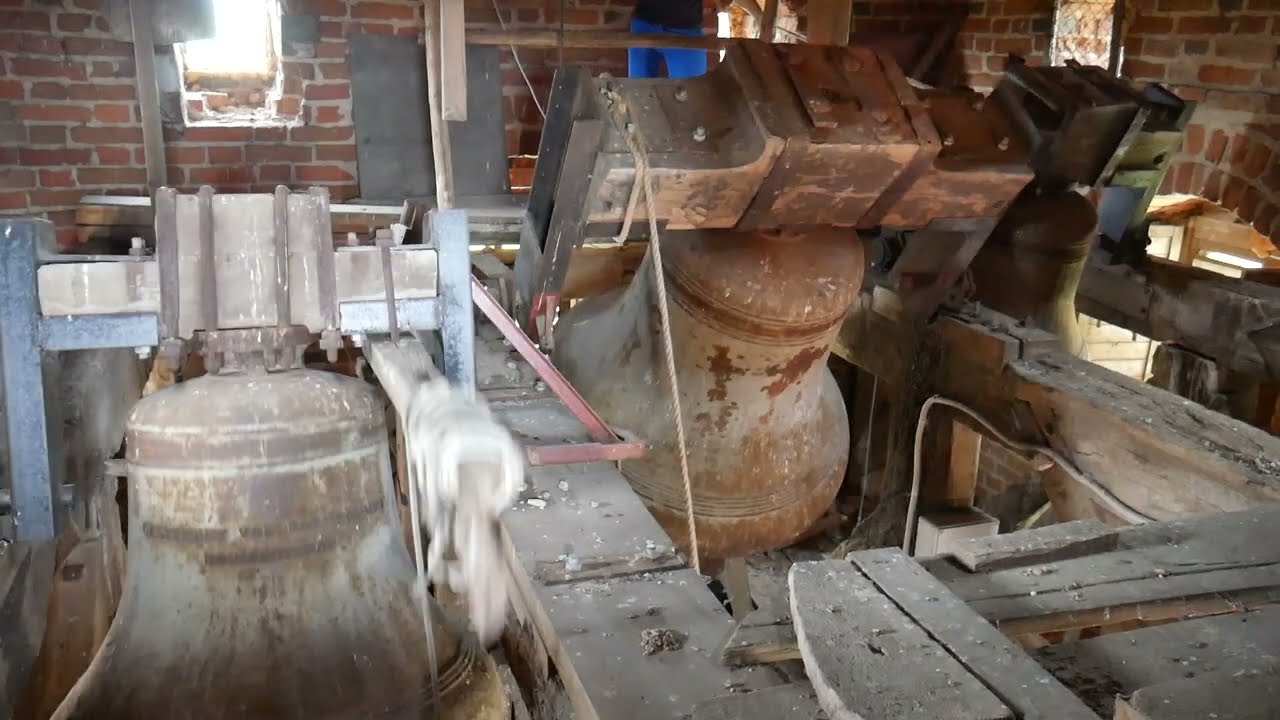 Płoskinia - Dzwony kościoła pw. św. Katarzyny [Dzwony w Wieżach Polski 