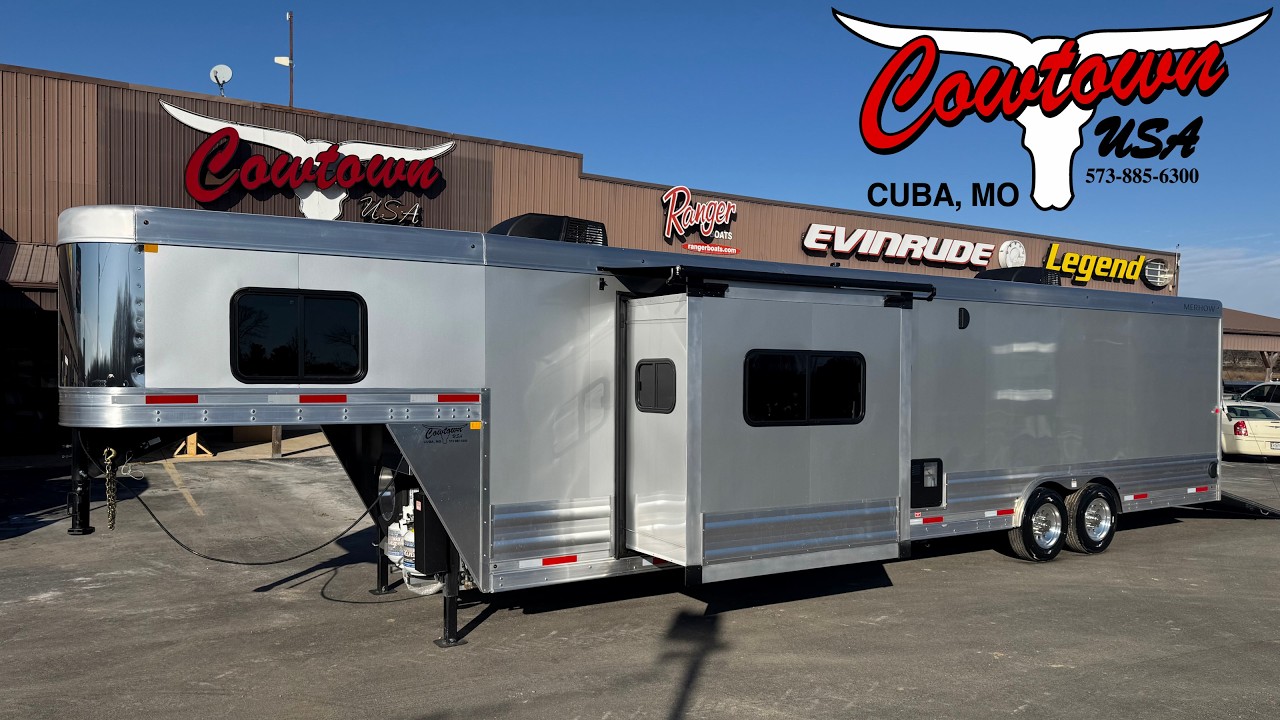 Перевозите свои квадроциклы с комфортом! Прицеп-фургон Merhow Toy Hauler 8M1539 2026 года выпуска...