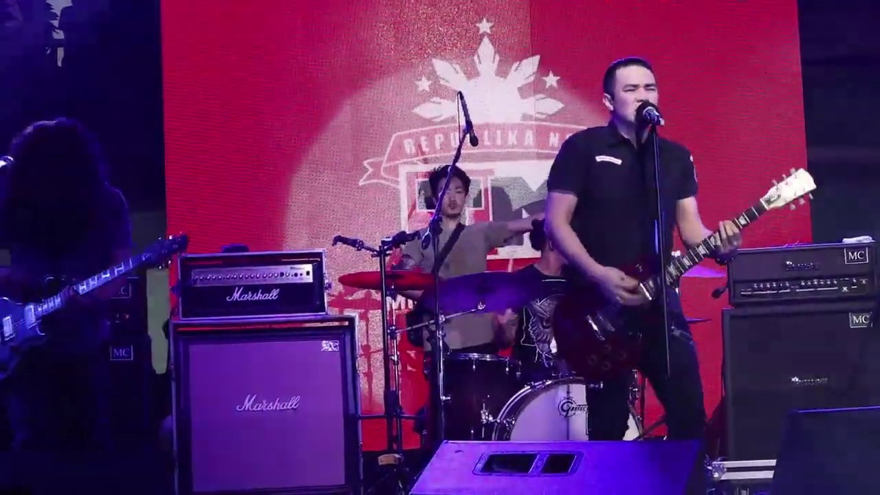 Cueshe Performed Queen at Minasa Festival