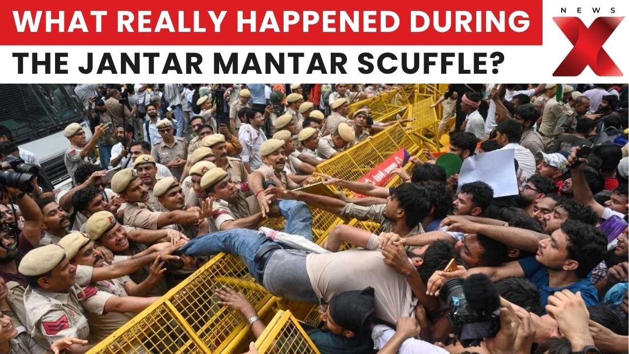 Jantar Mantar Clash: ACP Vivek Bhagat Says Police Personnel Were Attac