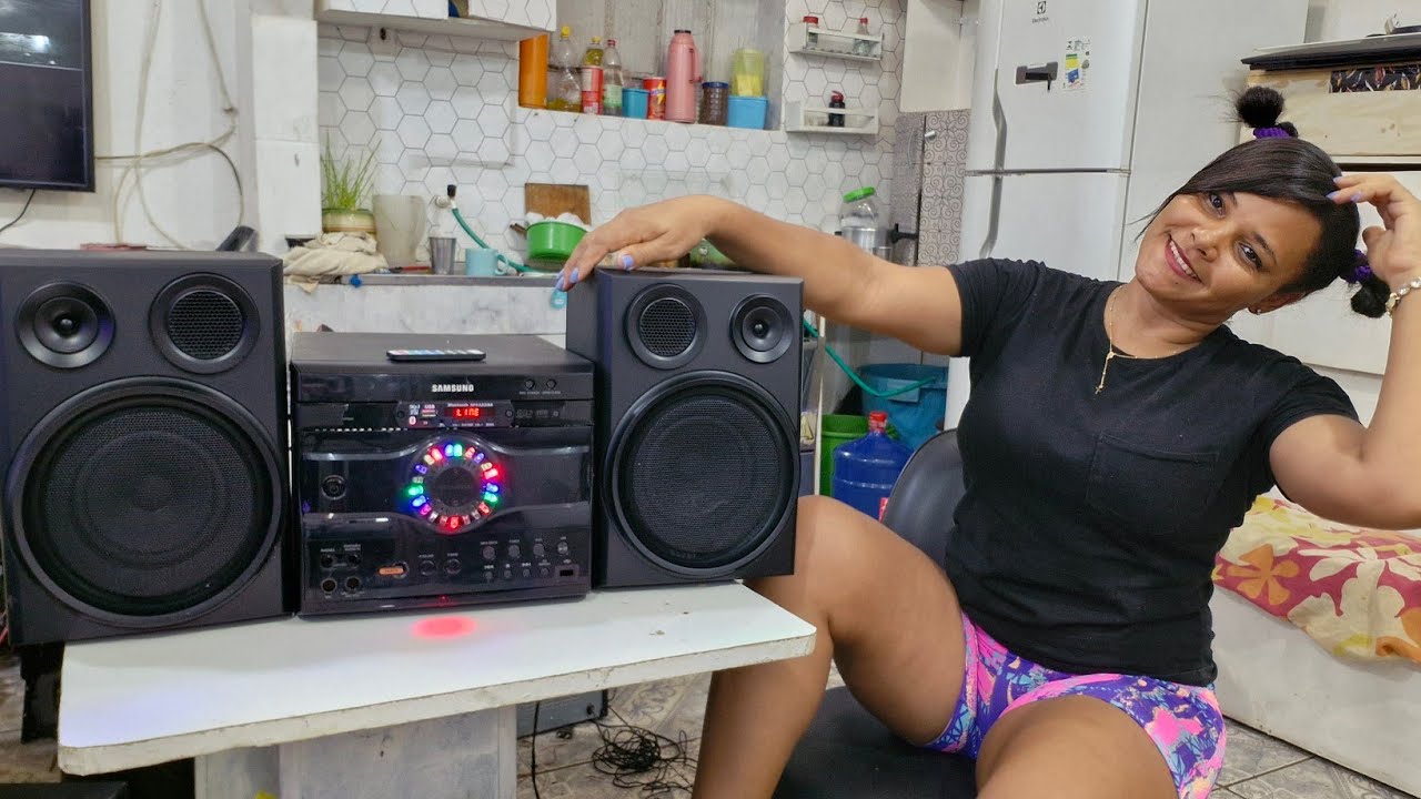 MONTEI UM SOM MUITO LINDO