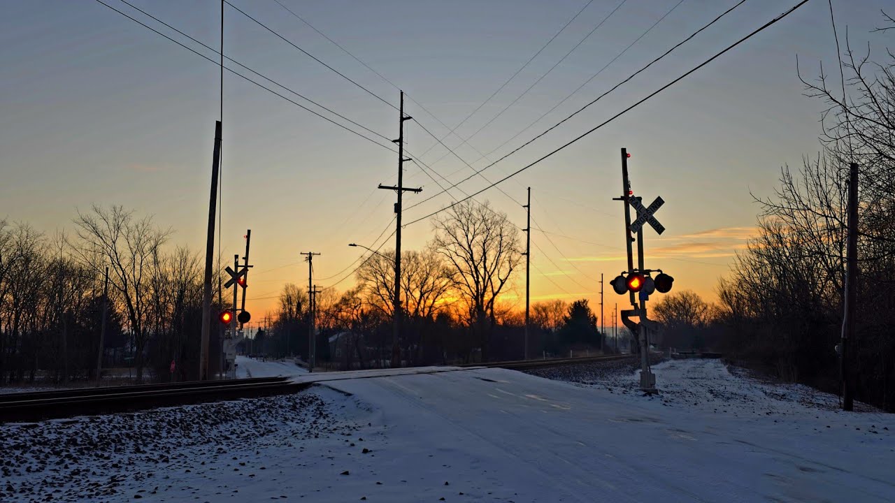 NS ES44AC #8116 & NS SD70ACe #1030 lead this westbound Intermodal Train @ sunrise 🌅 | 2/9/25 |