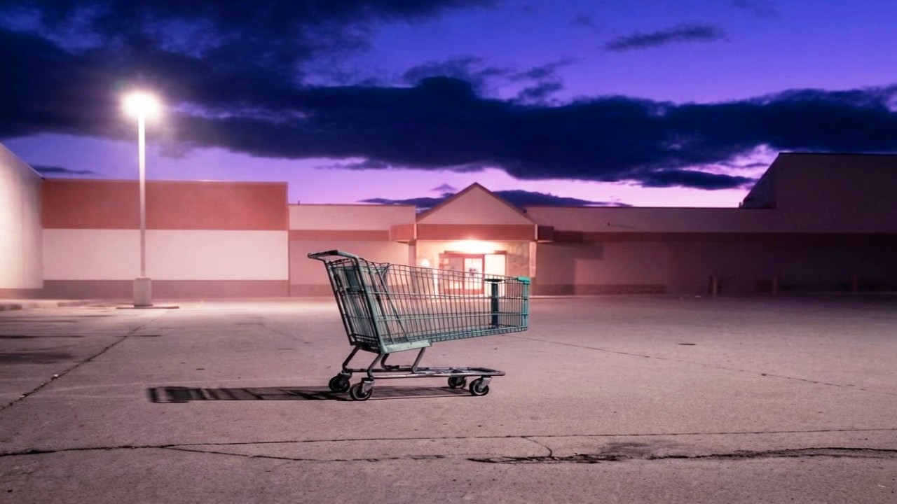 You are going to the supermarket this afternoon | Liminal Space Ambience