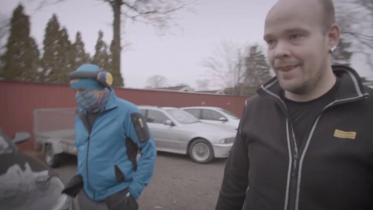 Varför vill Irma att Marko ska ha en kristallkrona....?