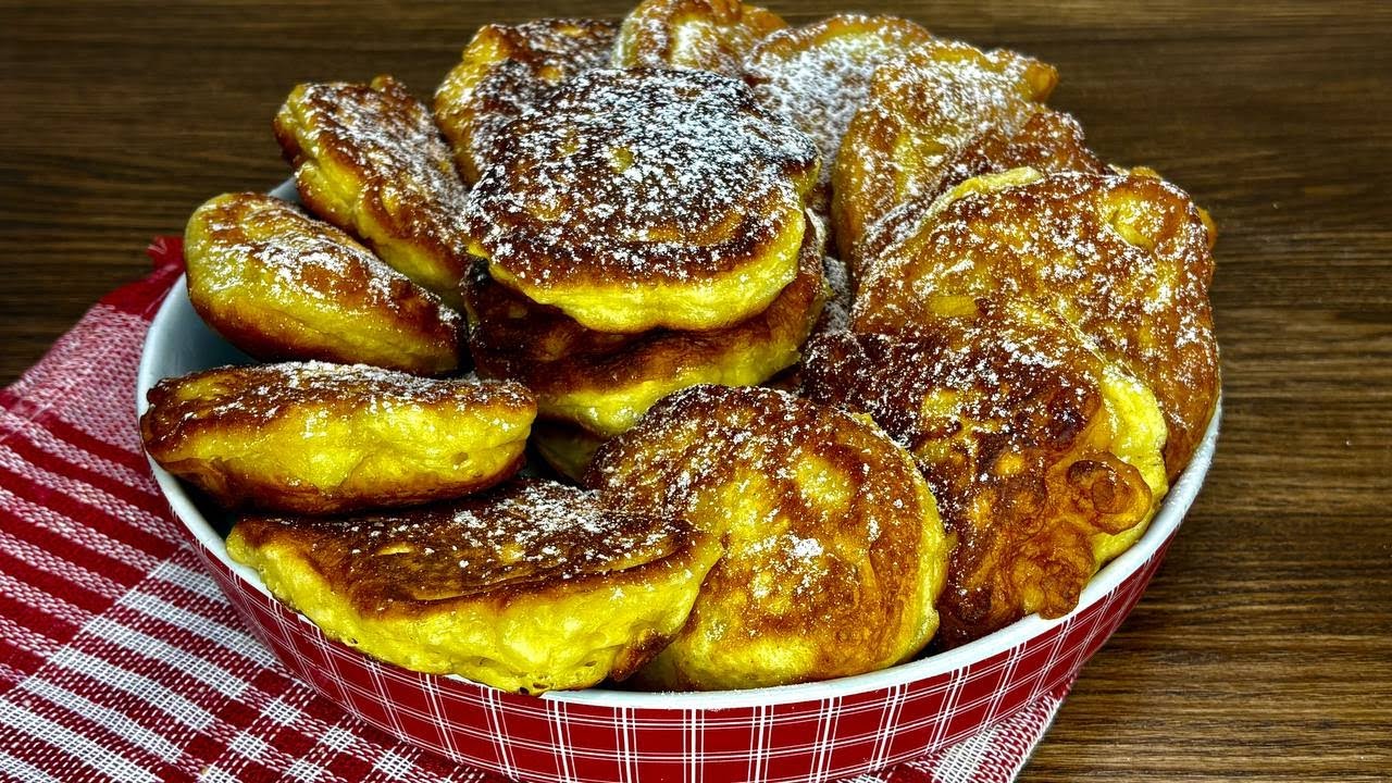 Пишні оладки з яблуками — аромат дитинства! Швидкий рецепт на кефірі 🍎
