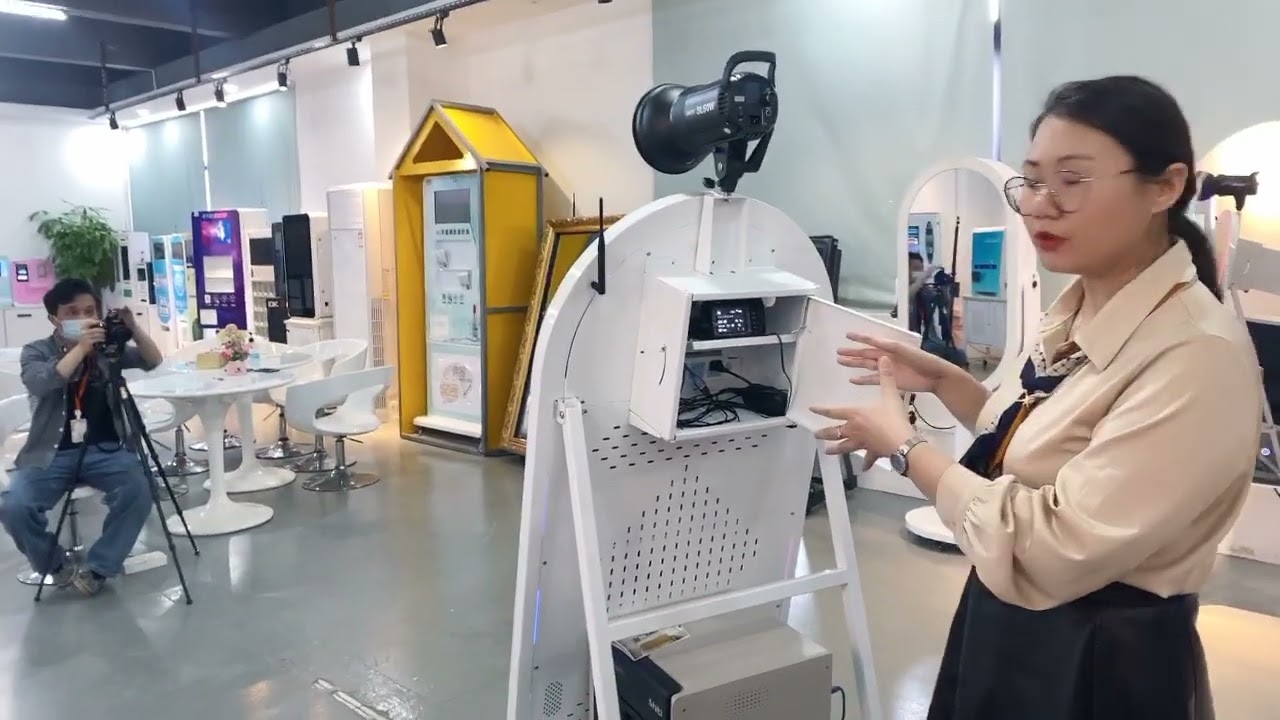 Reyeah Thinest Mirror Booth M-09 Presentation