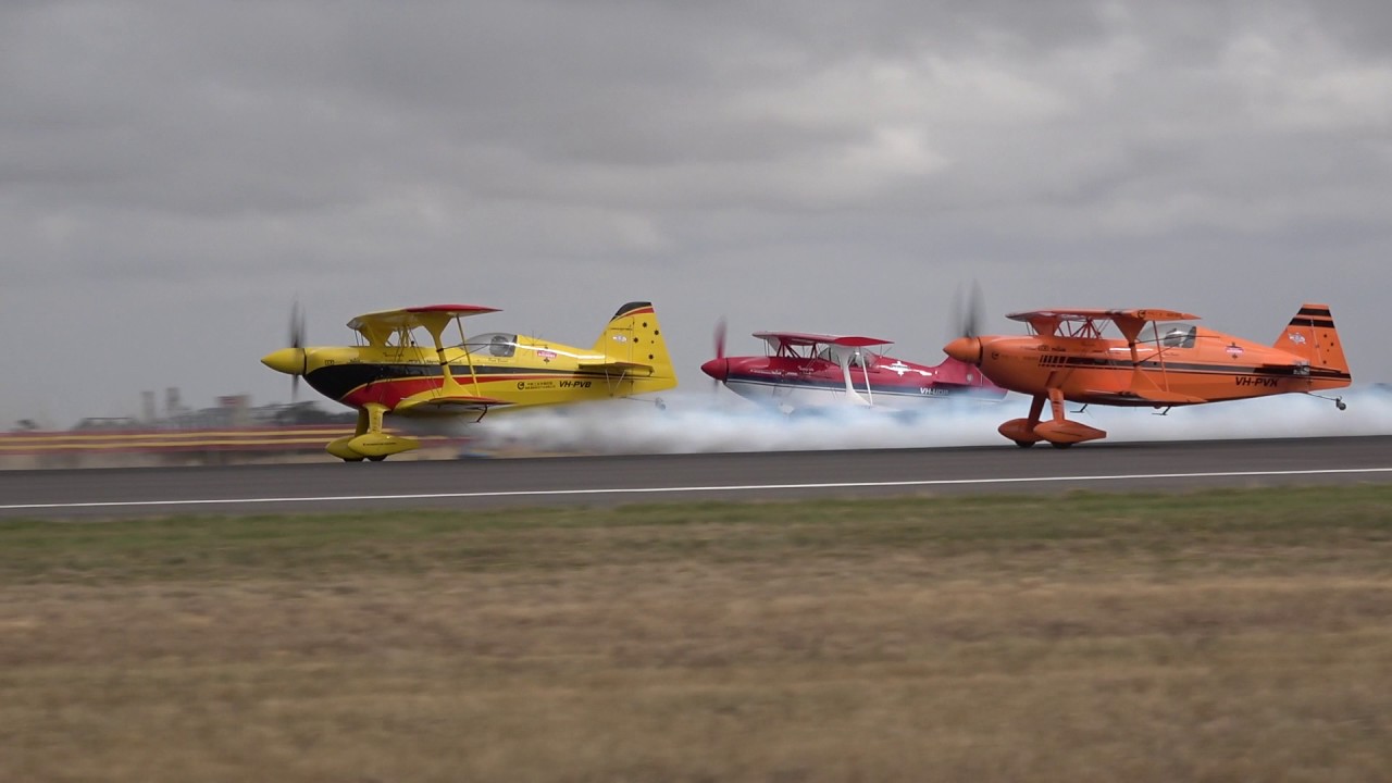 Sky Aces Display Avalon Airshow 2017