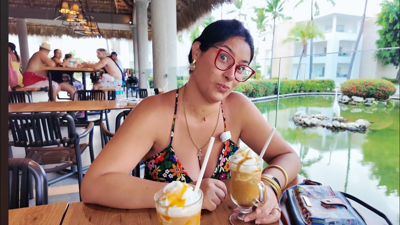 Rafa No Sabía Pedir en el Restaurante Italiano 😅 y Fuimos a Tomar Frappé de Café 🇩🇴