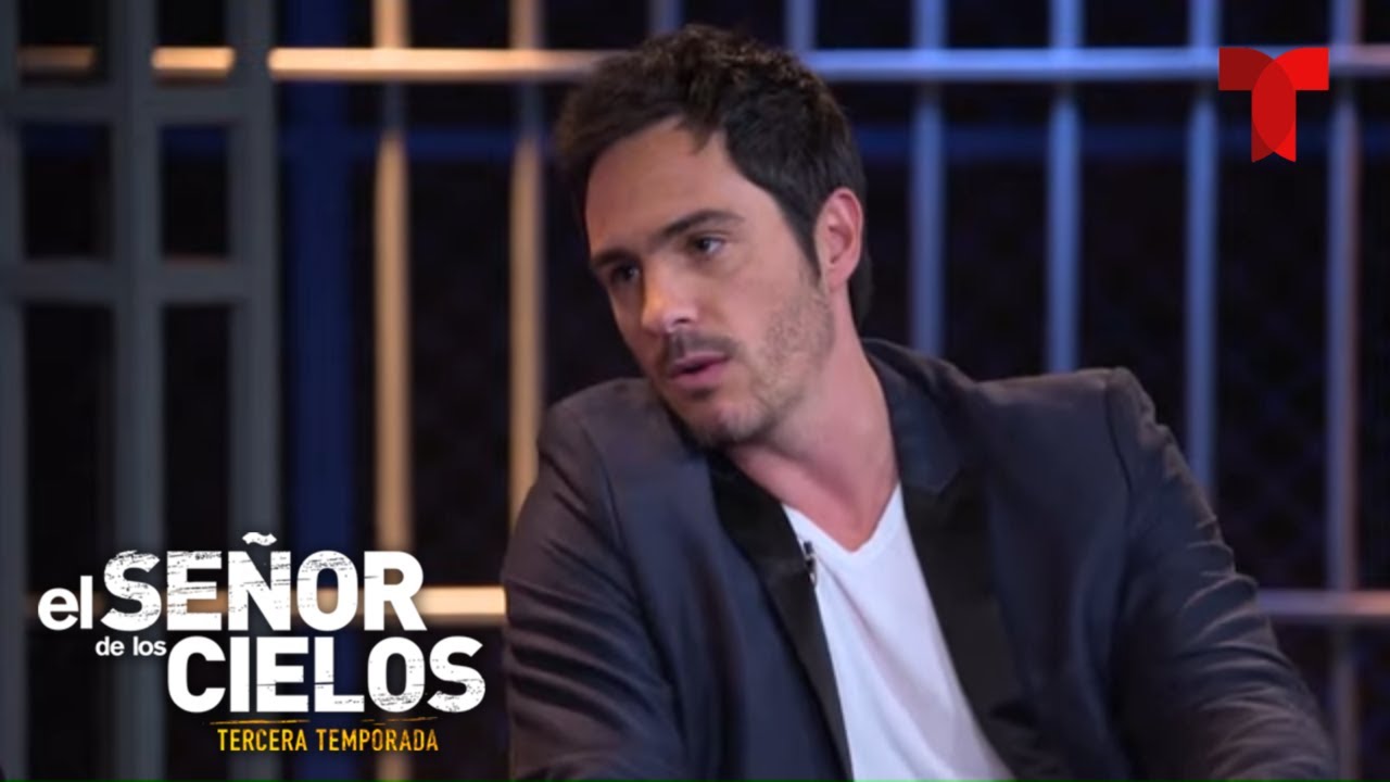 Los secretos de Mauricio Ochmann como El Chema Venegas | Temporada 3 | El Señor de los Cielos