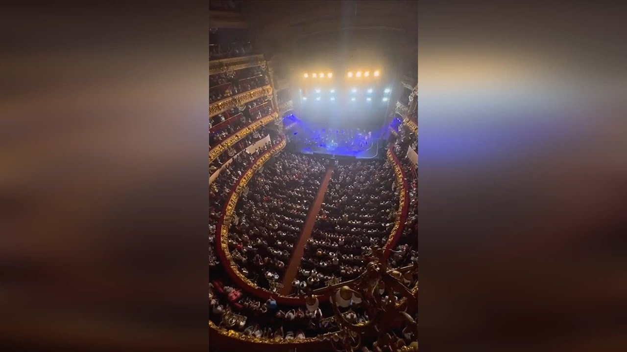 Raphael.Interminable ovación del público de Barcelona.Liceu.30.09.2024.#SOLDOUT
