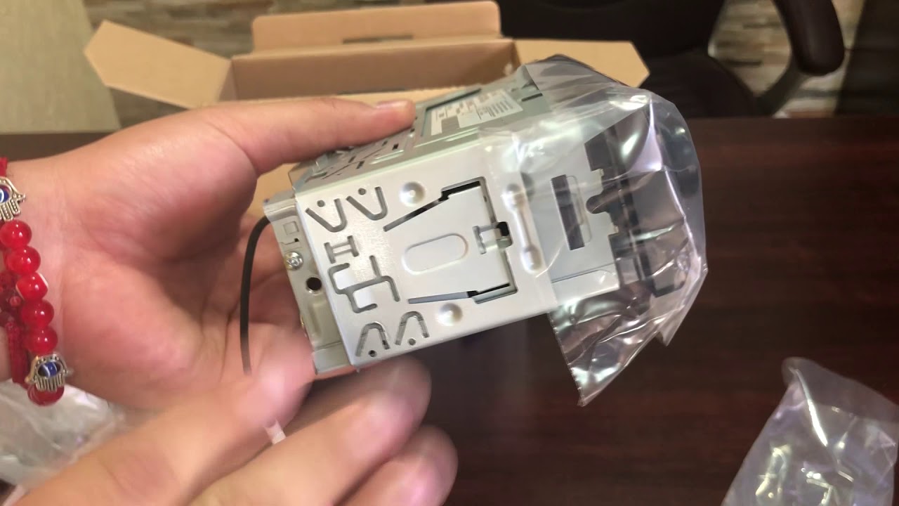 Unboxing/Estéreo/kenwood KMM-BT322U