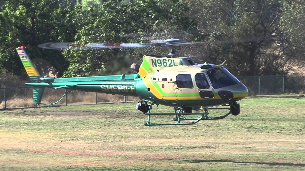 Los Angeles County Sheriff Helicopter - Eurocopter AS-350 Landing